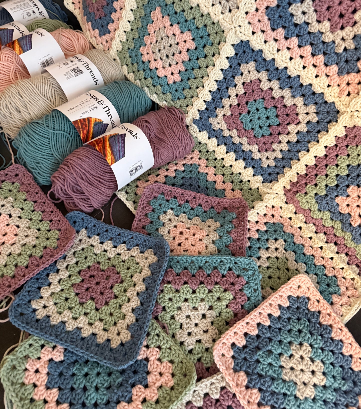 Granny Square Blanket - Spring Vibes